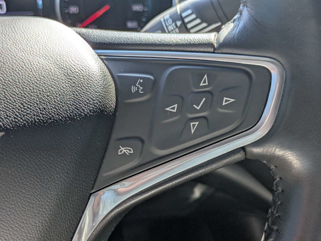 Used 2018 Chevrolet Malibu LT w/ Leather Package FWD image 26