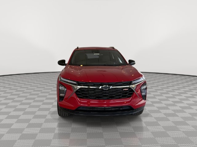 New 2026 Chevrolet Trax RS w/ Driver Confidence Package FWD image 3