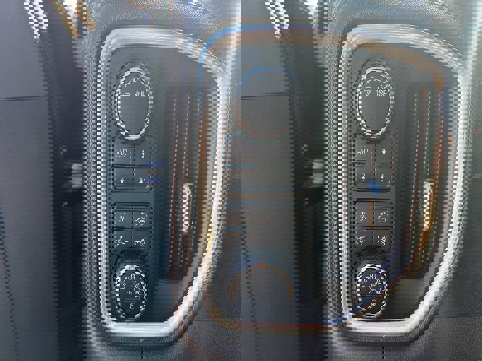 Used 2022 Chevrolet Silverado 1500 LT Trail Boss w/ Safety Package image 14