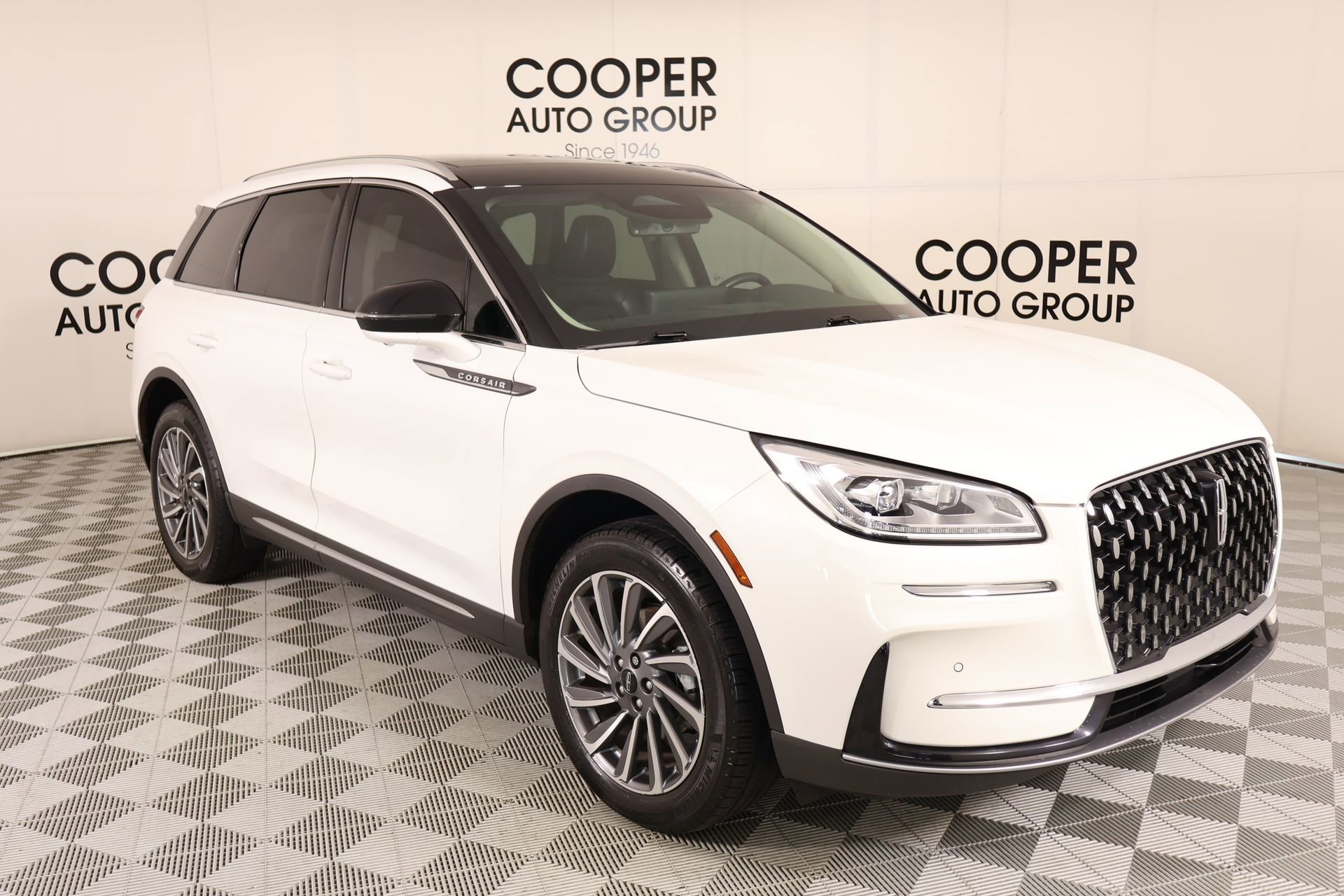 Used 2024 Lincoln Corsair Reserve w/ Equipment Group 201A