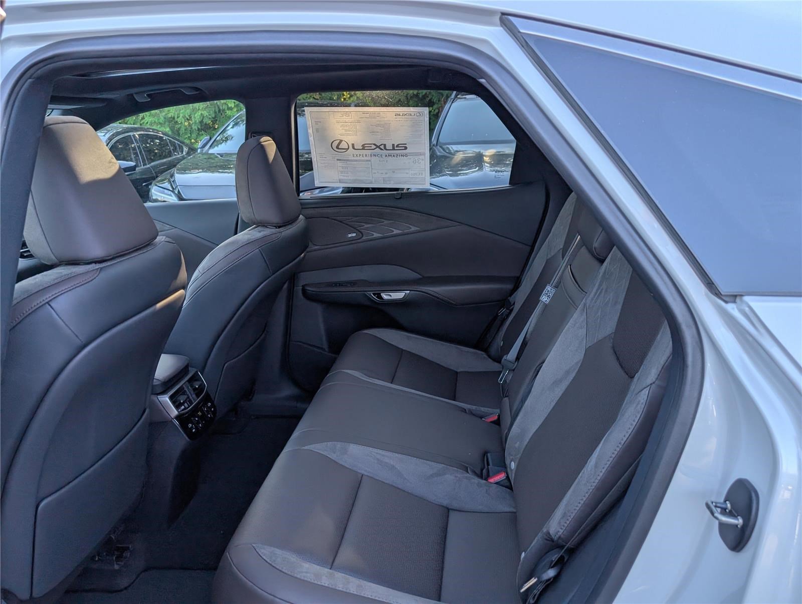 New 2025 Lexus RX 350 image 13