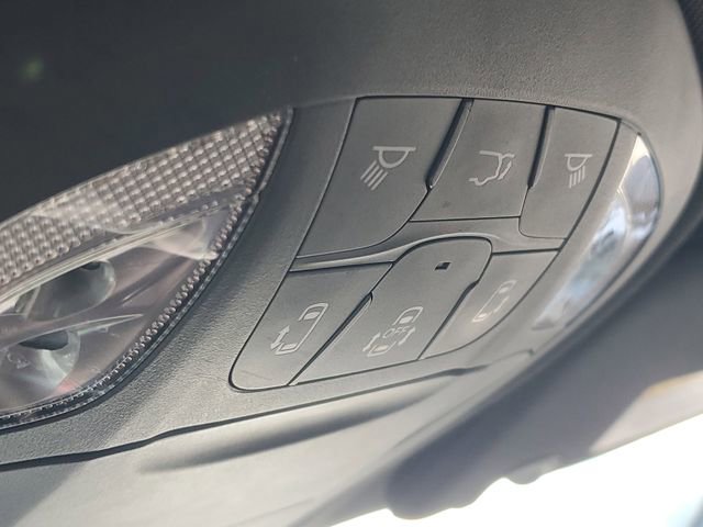 Used 2019 Chrysler Pacifica Touring-L Plus w/ S Appearance Package FWD image 30