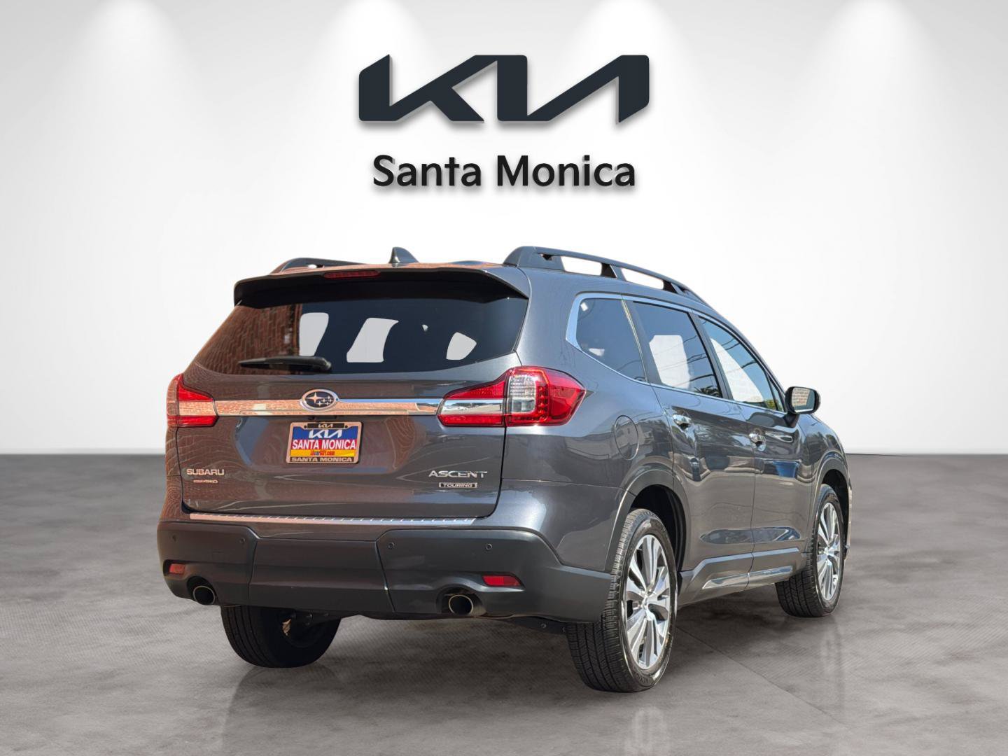Used 2022 Subaru Ascent Touring AWD/4WD image 6