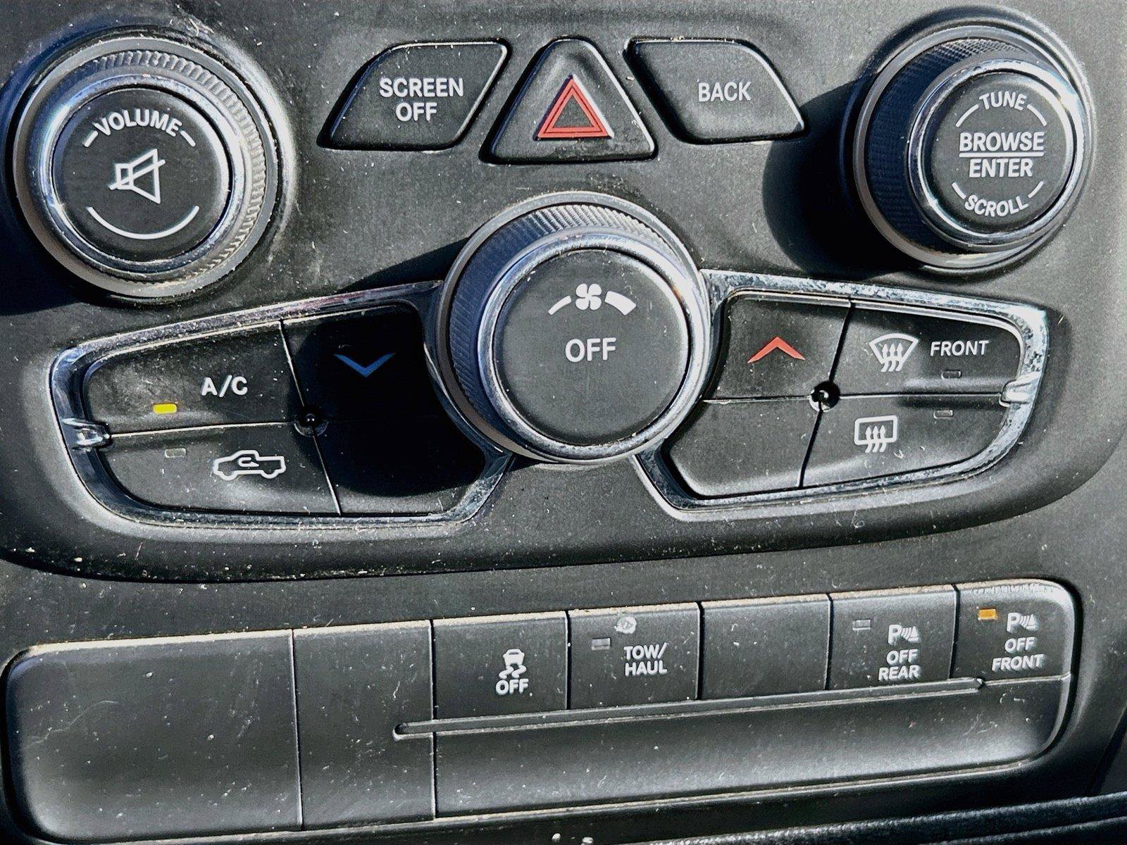 Used 2016 RAM 1500 Big Horn AWD/4WD image 30