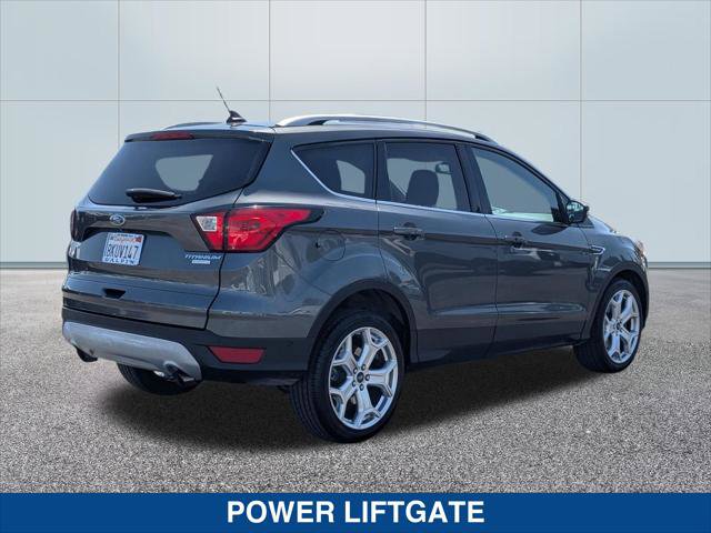 Used 2019 Ford Escape Titanium image 5