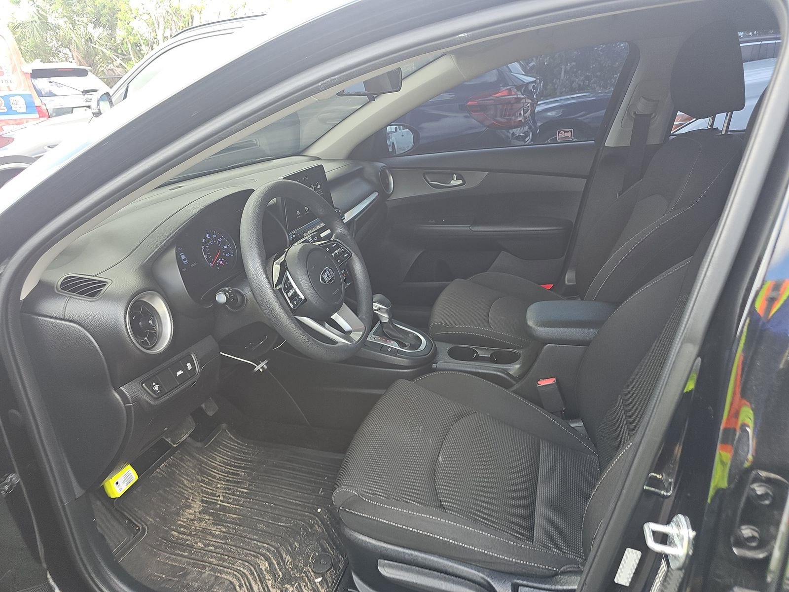 Used 2020 Kia Forte LXS image 8