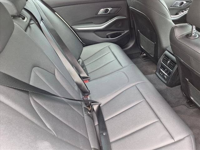 Used 2020 BMW 330i Sedan w/ Convenience Package RWD image 18