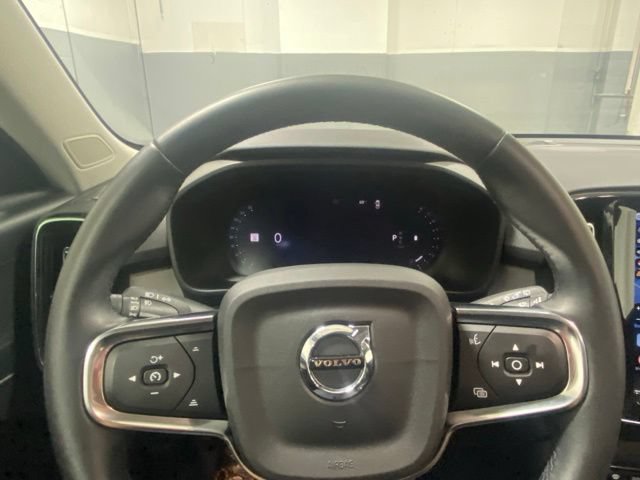 Used 2026 Volvo XC40 B5 Plus AWD/4WD image 15