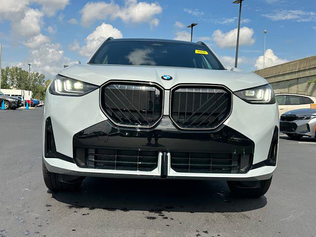 New 2026 BMW X3 xDrive30i w/ Premium Package AWD/4WD image 2