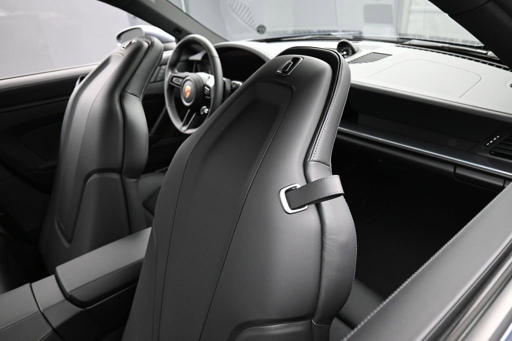 New 2026 Porsche 911 Carrera T RWD image 25