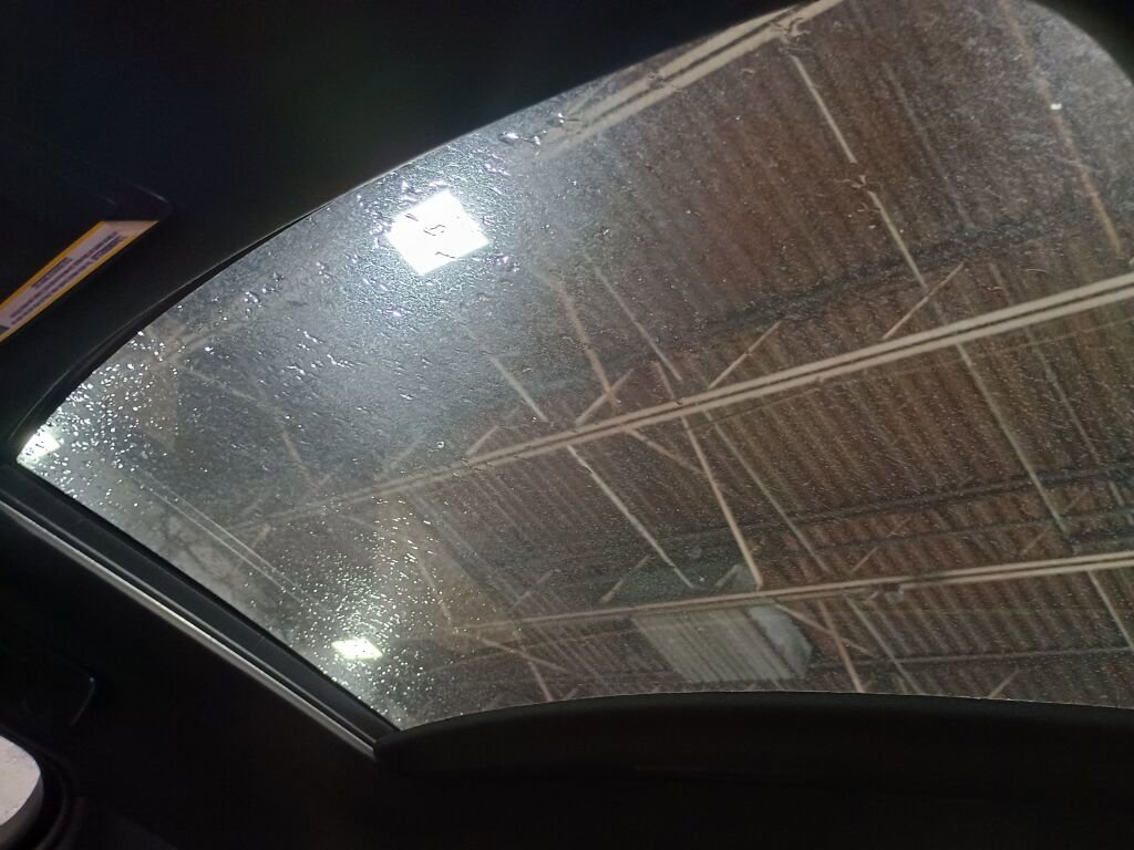 Used 2022 Lexus UX 200 F Sport w/ Accessory Package (Z2) image 18