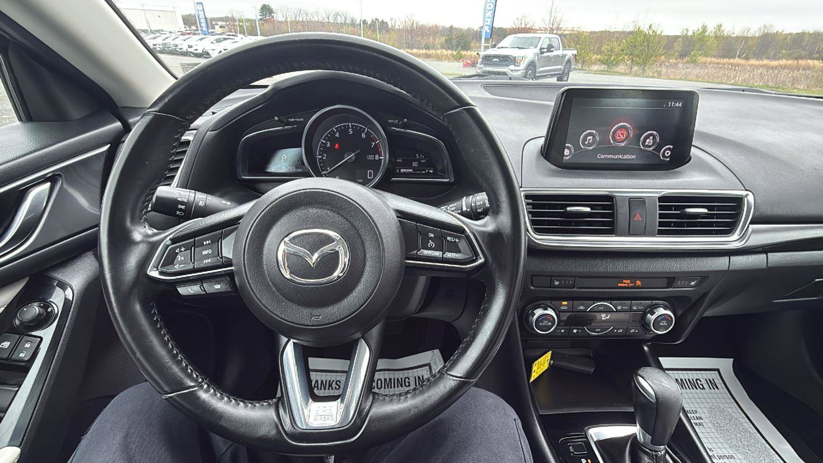 Used 2018 MAZDA MAZDA3 Grand Touring FWD image 26