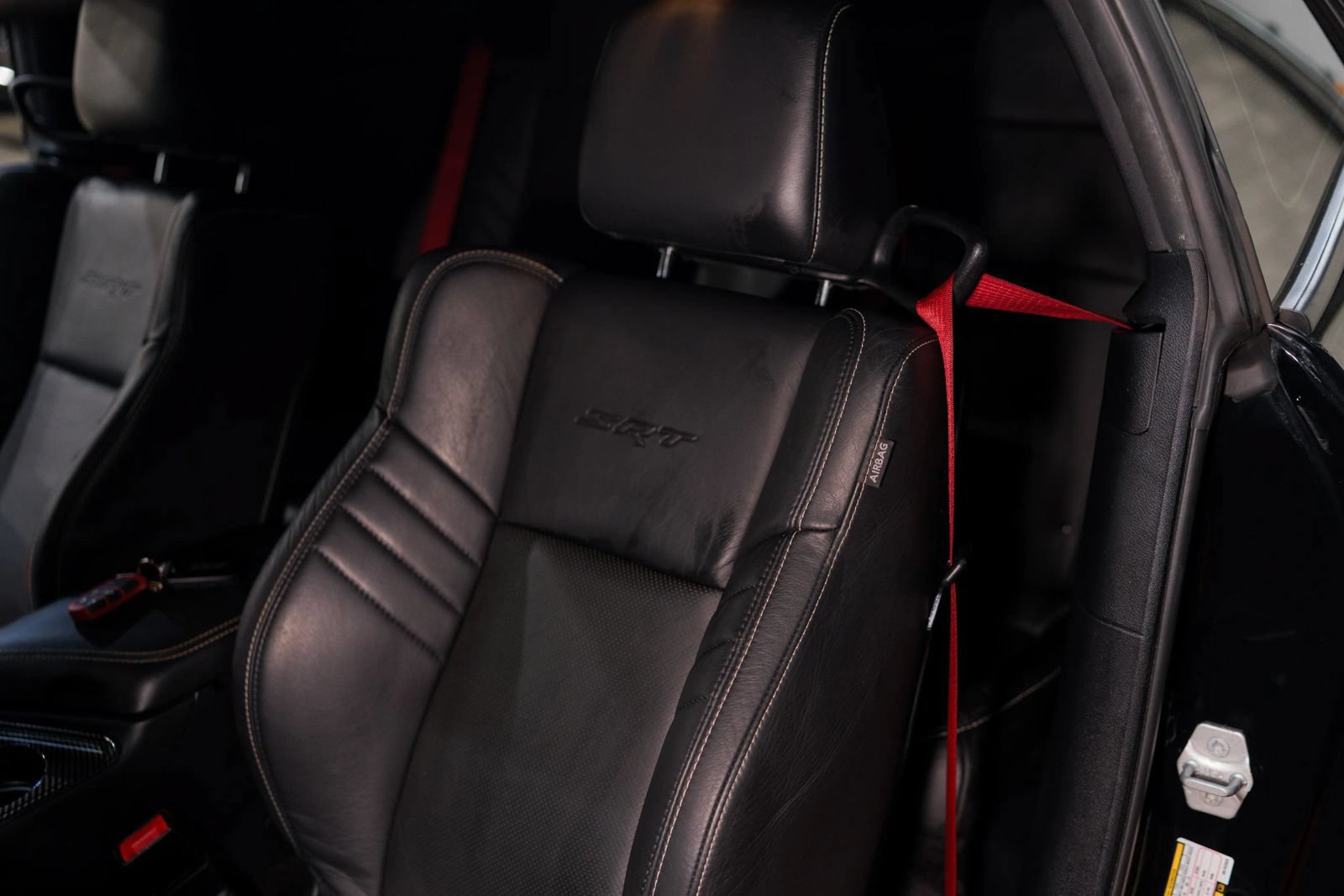 Used 2016 Dodge Challenger SRT Hellcat RWD image 29