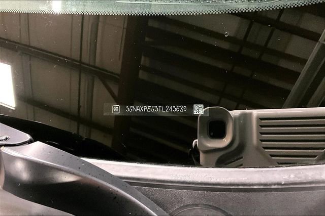 Used 2026 Chevrolet Equinox LT image 18