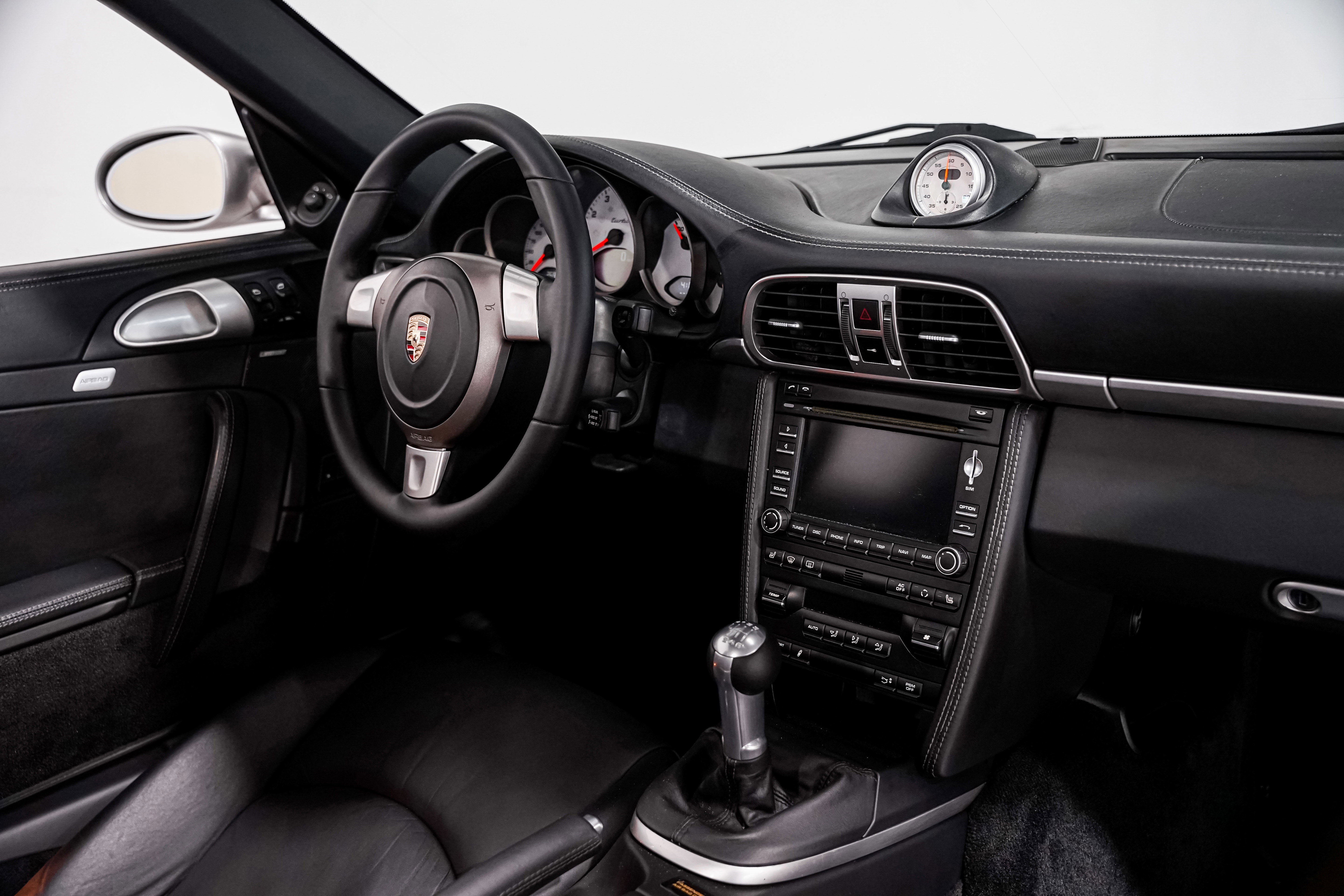 Used 2009 Porsche 911 Turbo image 30