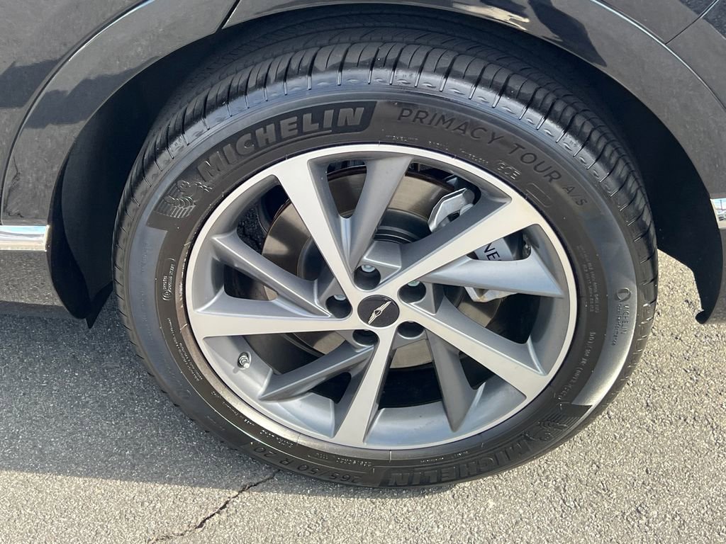 Used 2025 Genesis GV80 3.5T Advanced AWD/4WD image 21