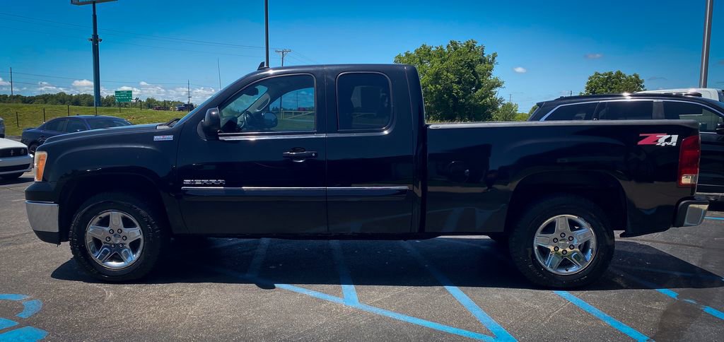 Used 2012 GMC Sierra 1500 SLE w/ All-Terrain Package AWD/4WD image 12