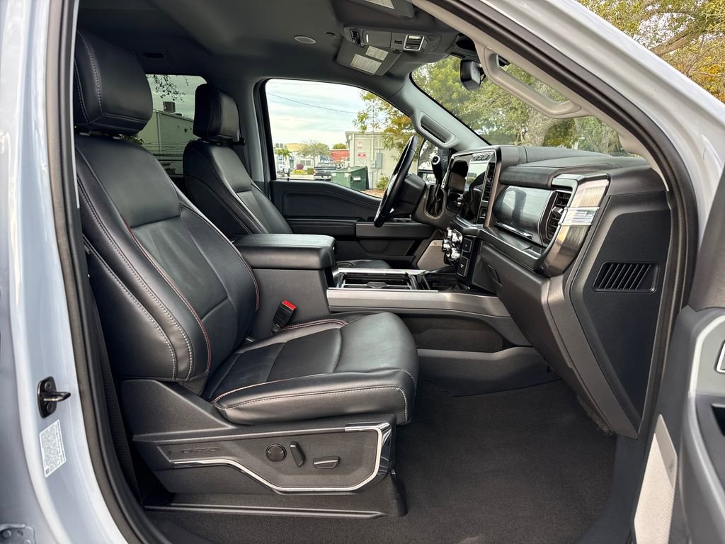 Used 2024 Ford F250 Lariat w/ Lariat Ultimate Package image 29