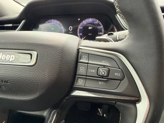 Used 2023 Jeep Grand Cherokee L Laredo w/ Luxury Tech Group I AWD/4WD image 31