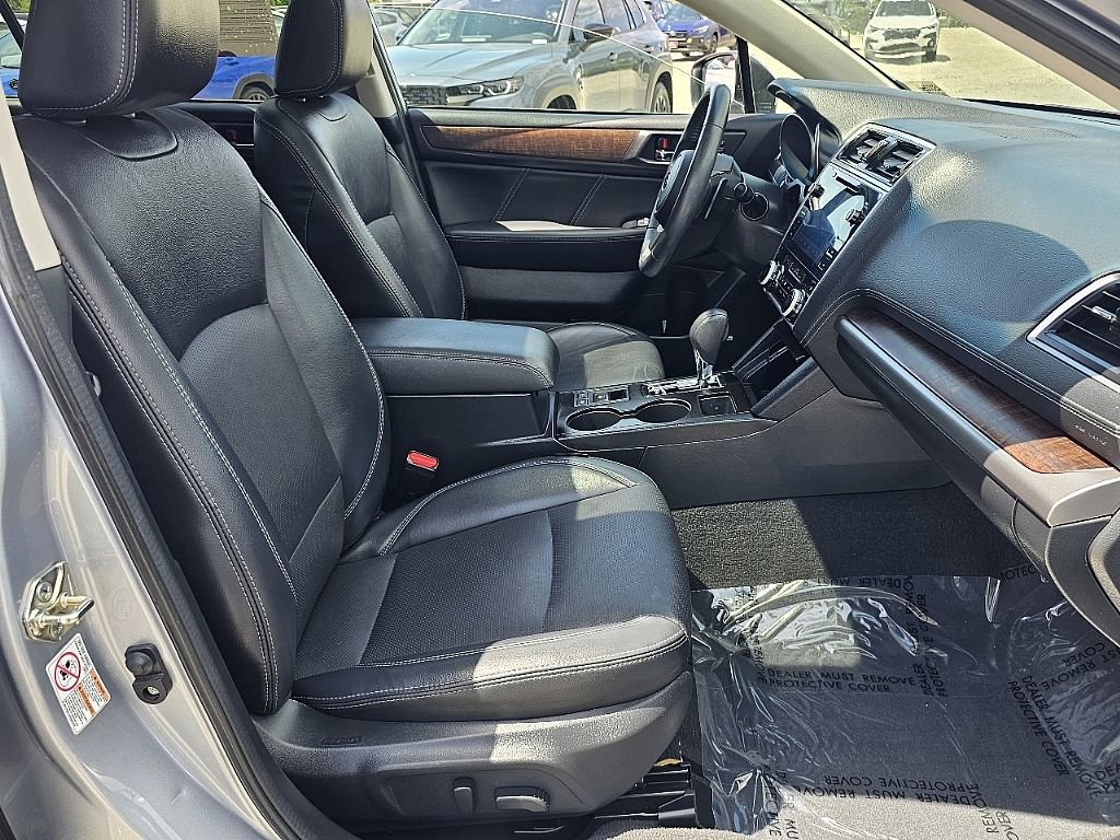 Used 2019 Subaru Outback 2.5i Limited AWD/4WD image 19