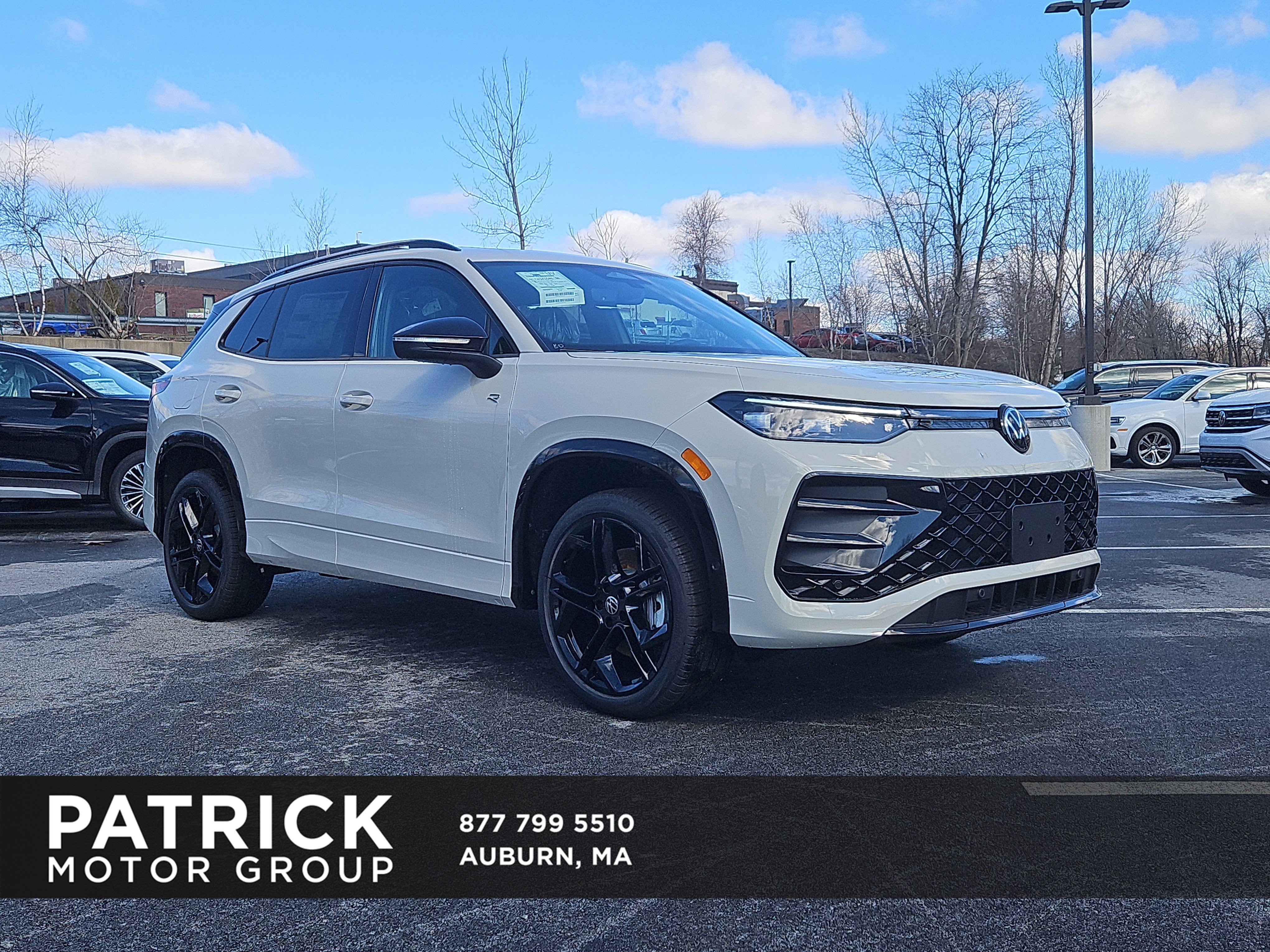 New 2026 Volkswagen Tiguan SE R-Line