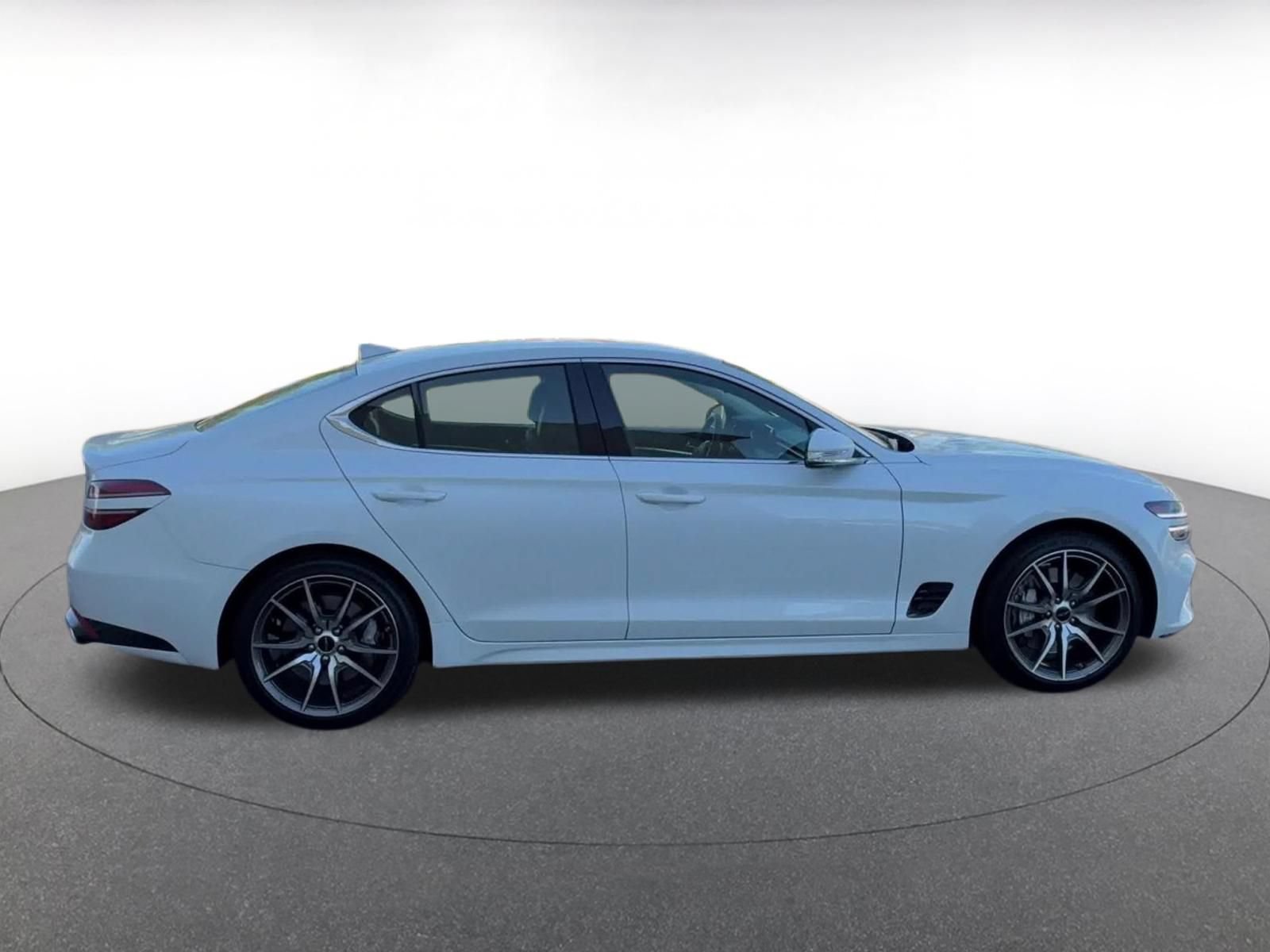 Used 2026 Genesis G70 2.5T RWD image 16