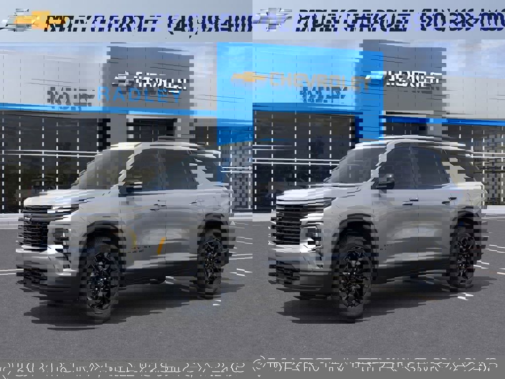 New 2026 Chevrolet Traverse LT w/ Midnight/Sport Edition image 2