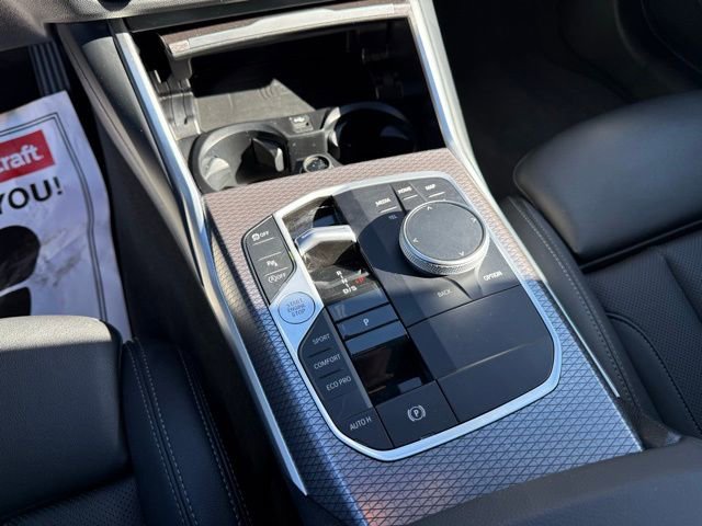 Used 2025 BMW 330i xDrive Sedan AWD/4WD image 25