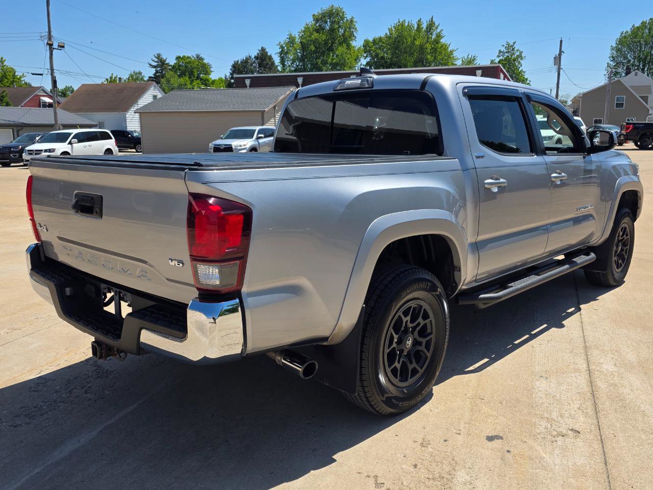 Used 2019 Toyota Tacoma SR5 AWD/4WD image 20