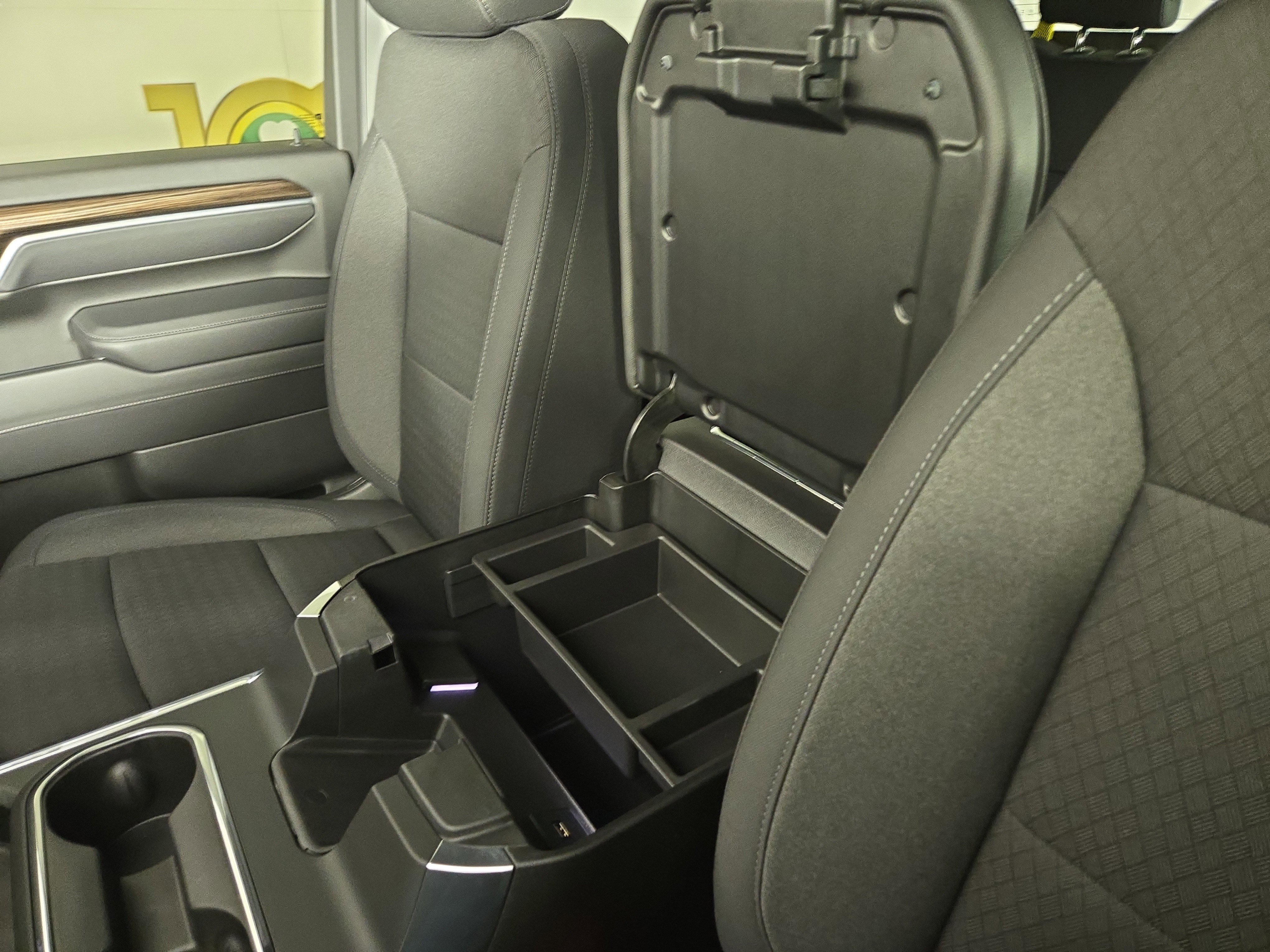 Certified 2025 Chevrolet Silverado 3500 LT image 27