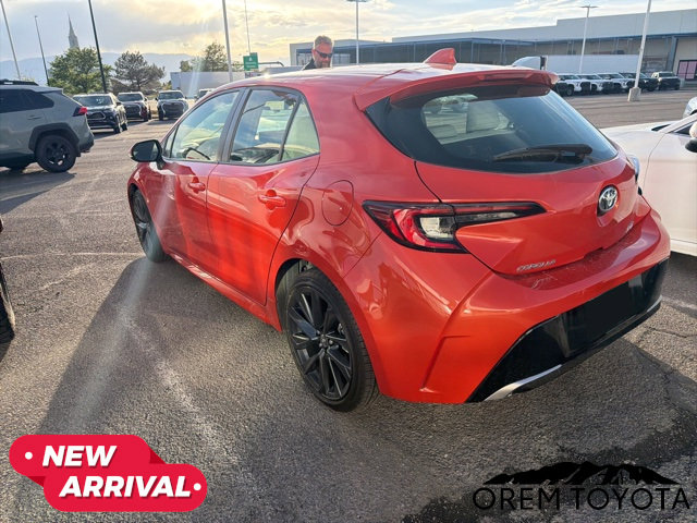 Used 2025 Toyota Corolla XSE FWD image 13