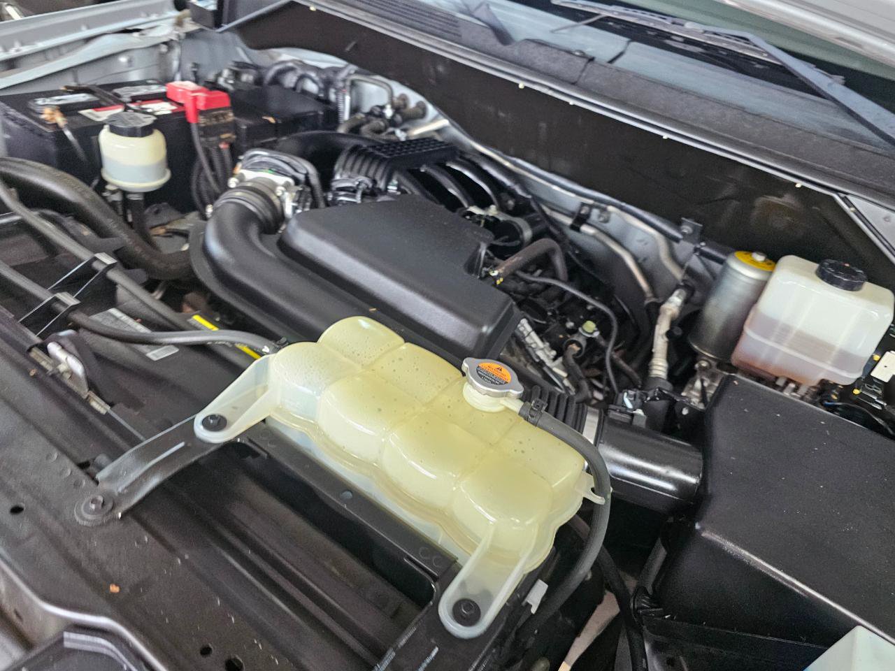 Used 2017 Nissan NV 1500 SV image 33