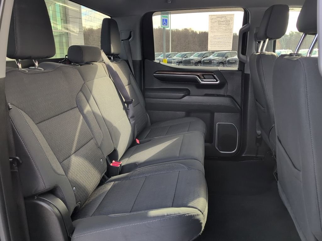 Used 2022 Chevrolet Silverado 1500 LT image 15