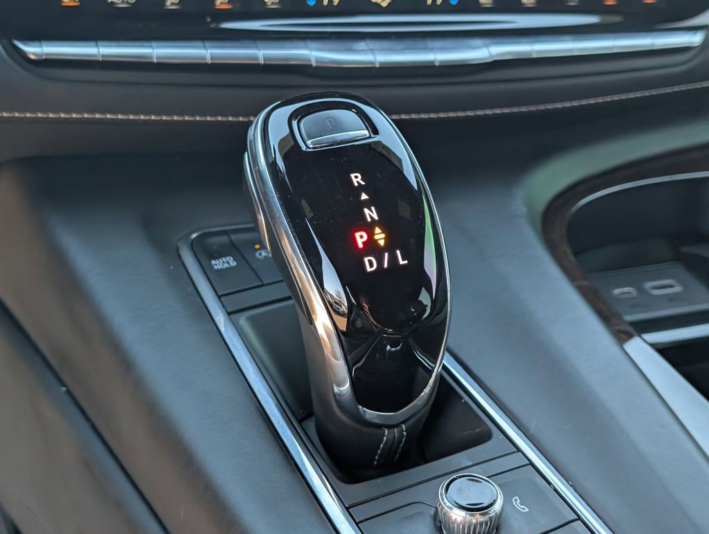 Certified 2023 Cadillac Escalade ESV Sport Platinum image 29