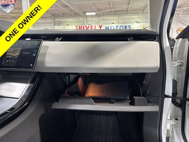 Used 2024 Land Rover Range Rover Evoque S AWD/4WD image 43