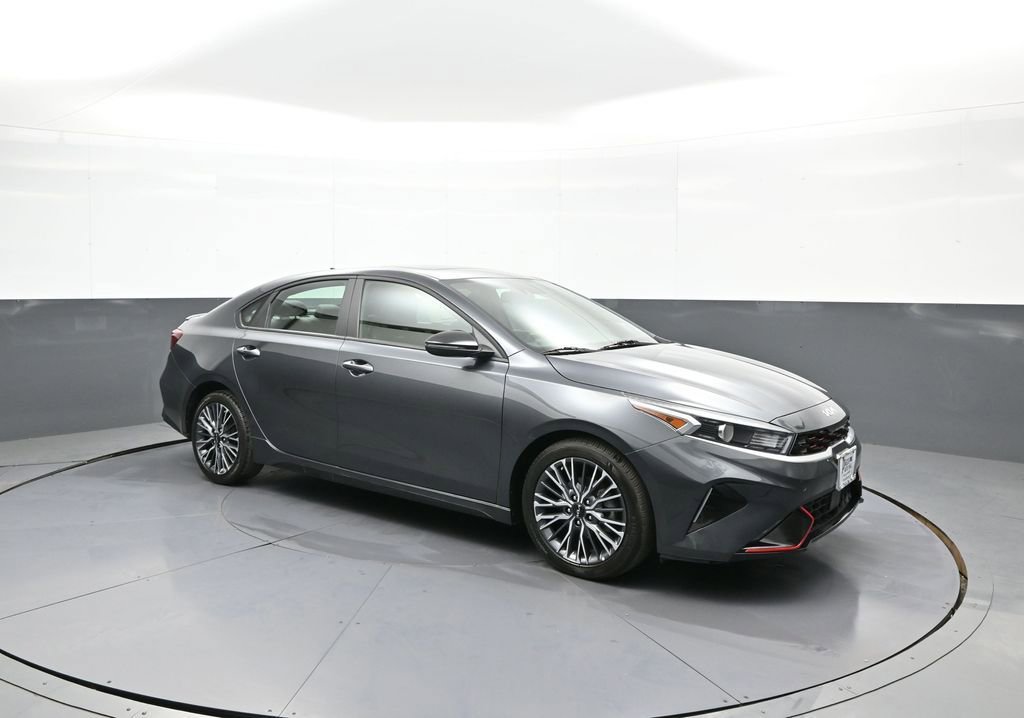 Certified 2024 Kia Forte GT-Line w/ GT-Line Premium Package FWD image 4