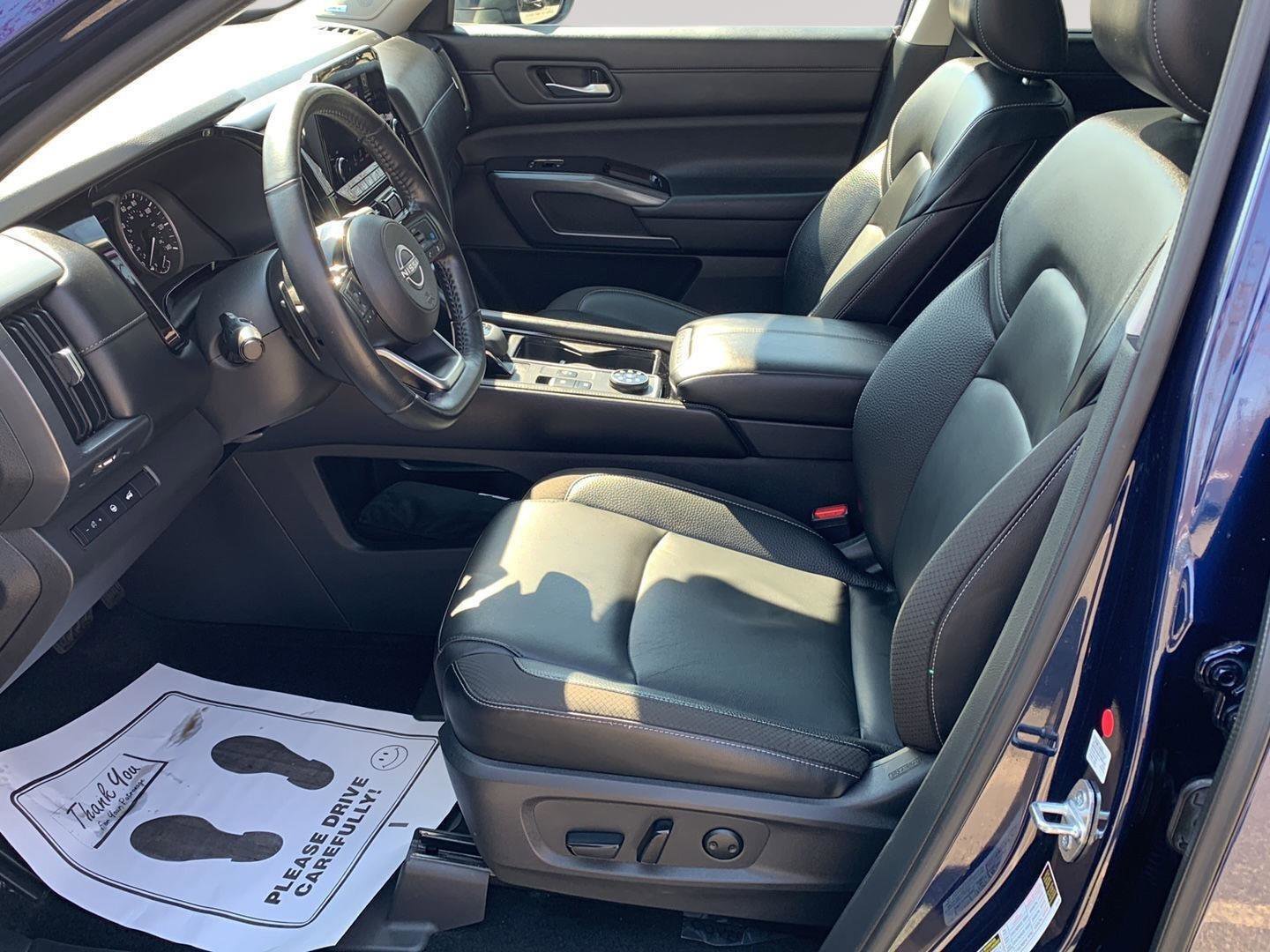 Certified 2022 Nissan Pathfinder SL w/ SL Premium Package image 16