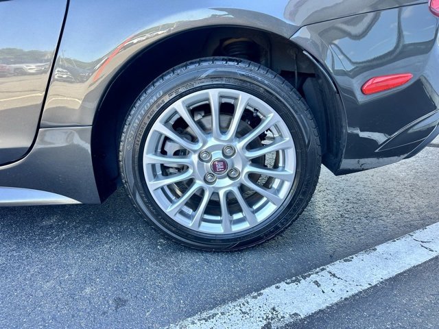 Used 2018 FIAT 124 Spider Classica w/ Technology & Siriusxm Group image 31