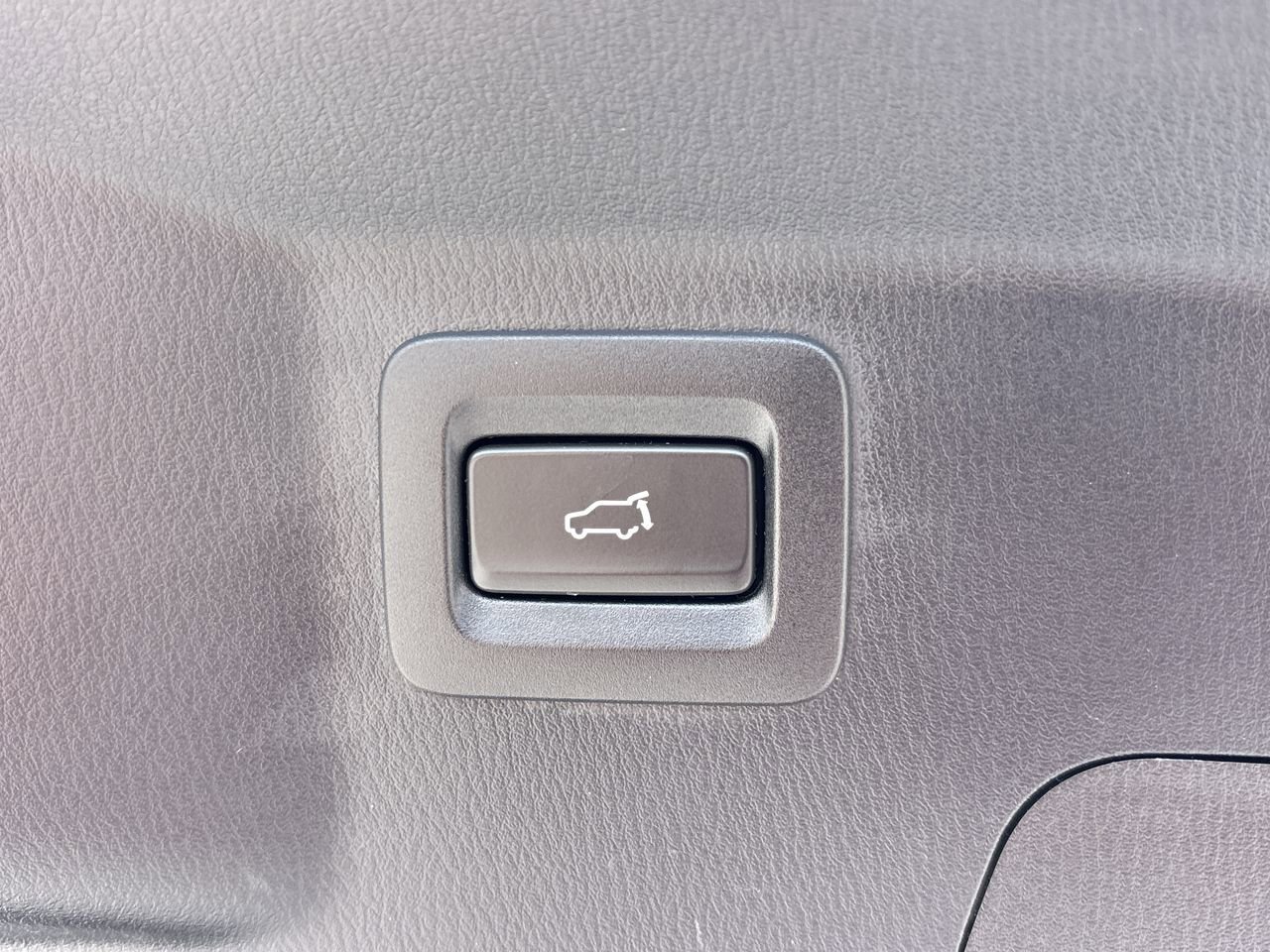 Used 2023 MAZDA CX-9 Grand Touring AWD/4WD image 9