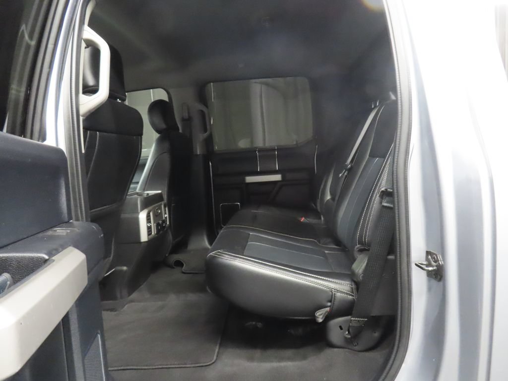 Used 2021 Ford F250 Lariat w/ Lariat Value Package AWD/4WD image 10