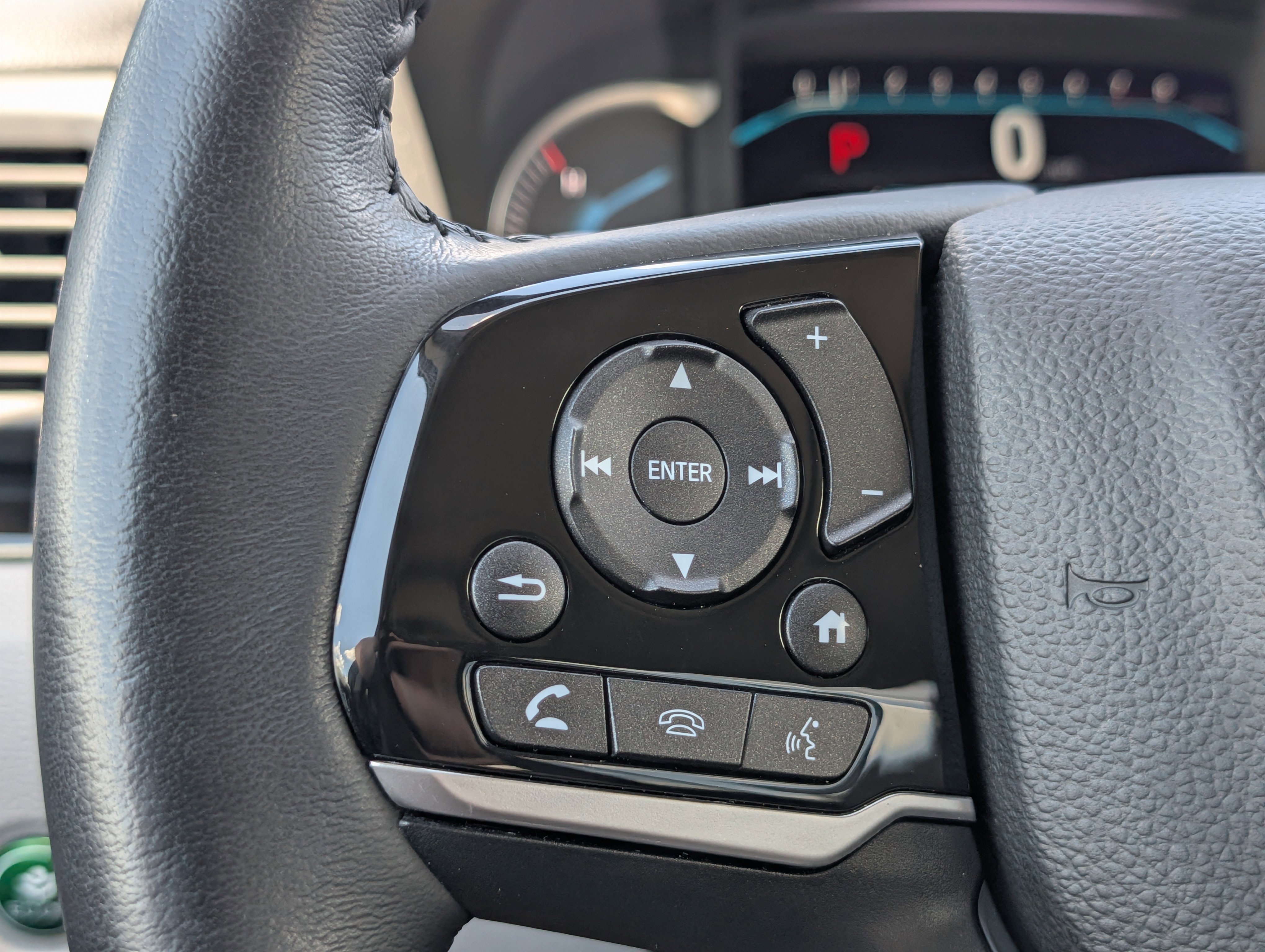 Used 2022 Honda Pilot Touring image 15