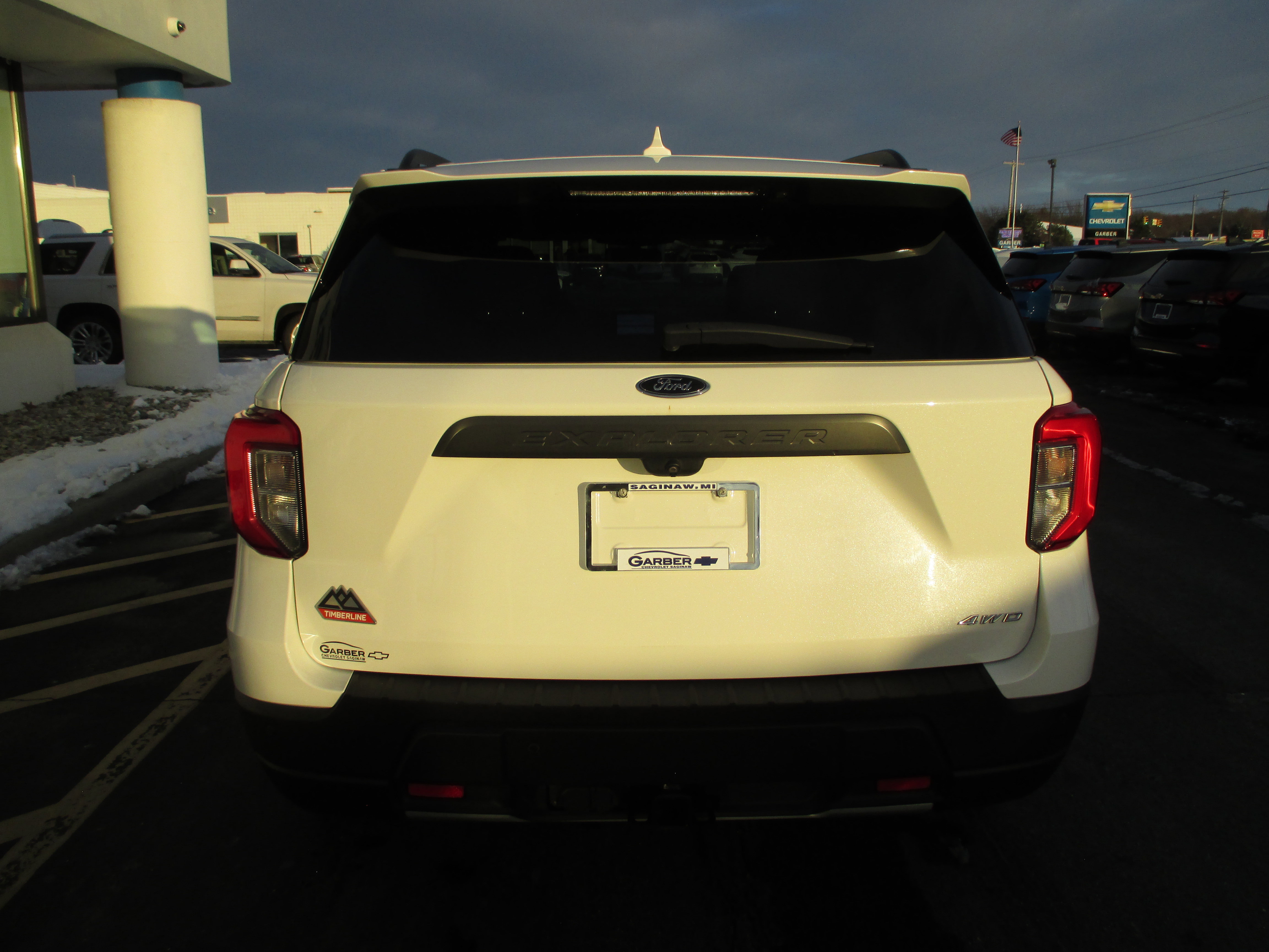 Used 2022 Ford Explorer Timberline w/ Timberline Technology Package image 4