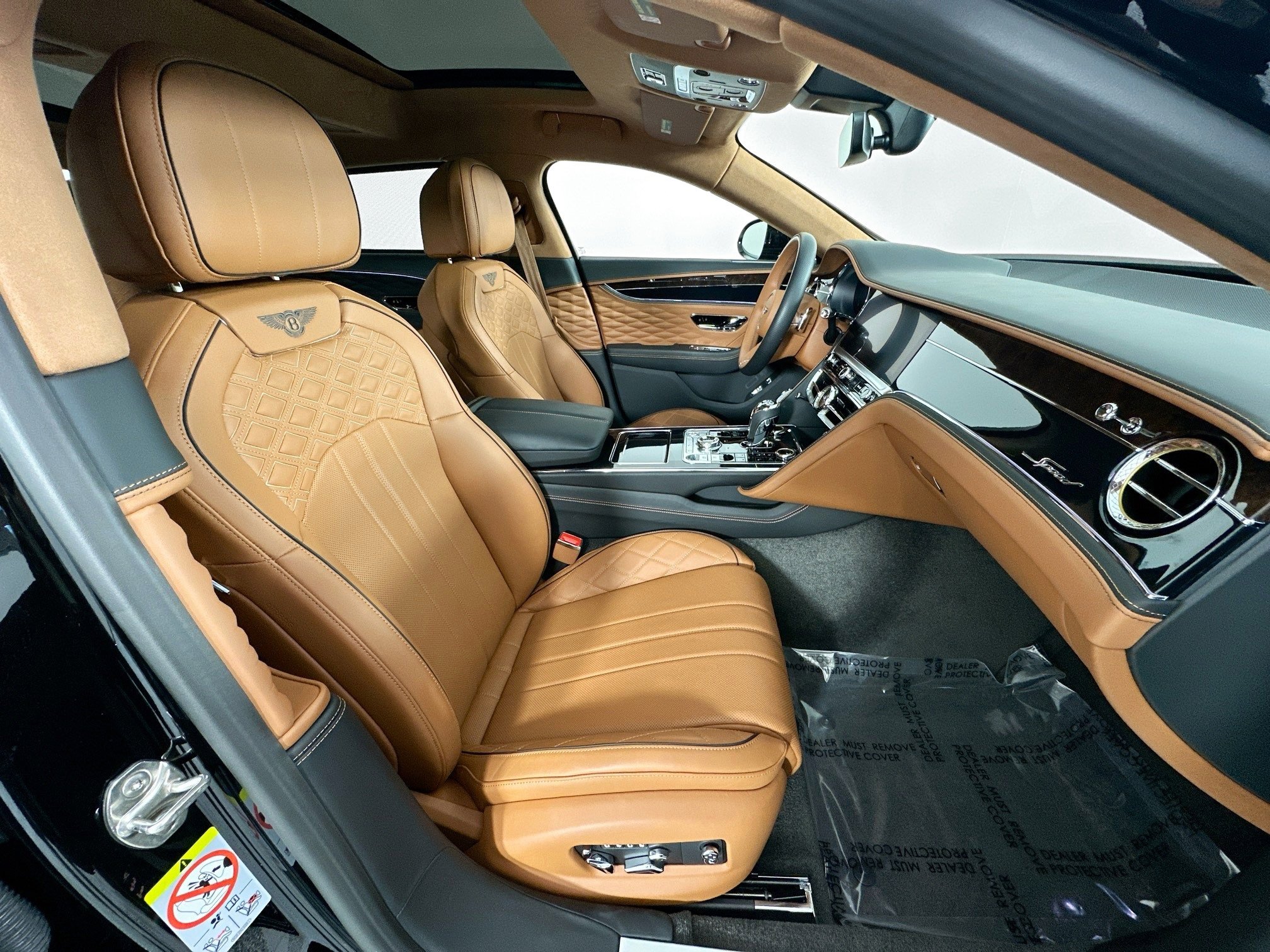 Certified 2024 Bentley Flying Spur W12 image 27