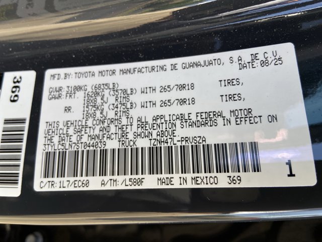 Used 2025 Toyota Tacoma 4x4 Double Cab Hybrid image 33