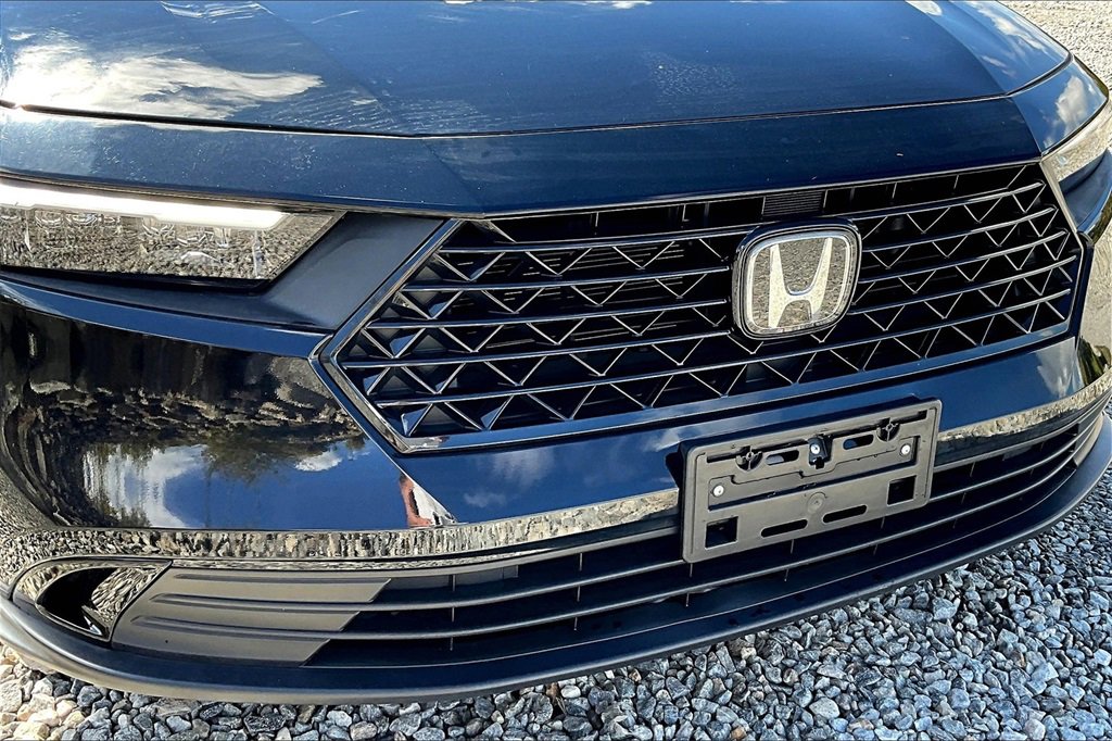Used 2023 Honda Accord EX image 25