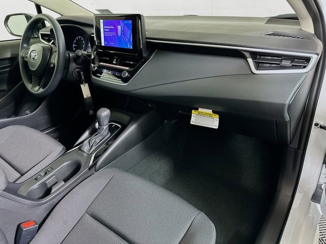 Certified 2025 Toyota Corolla LE image 27