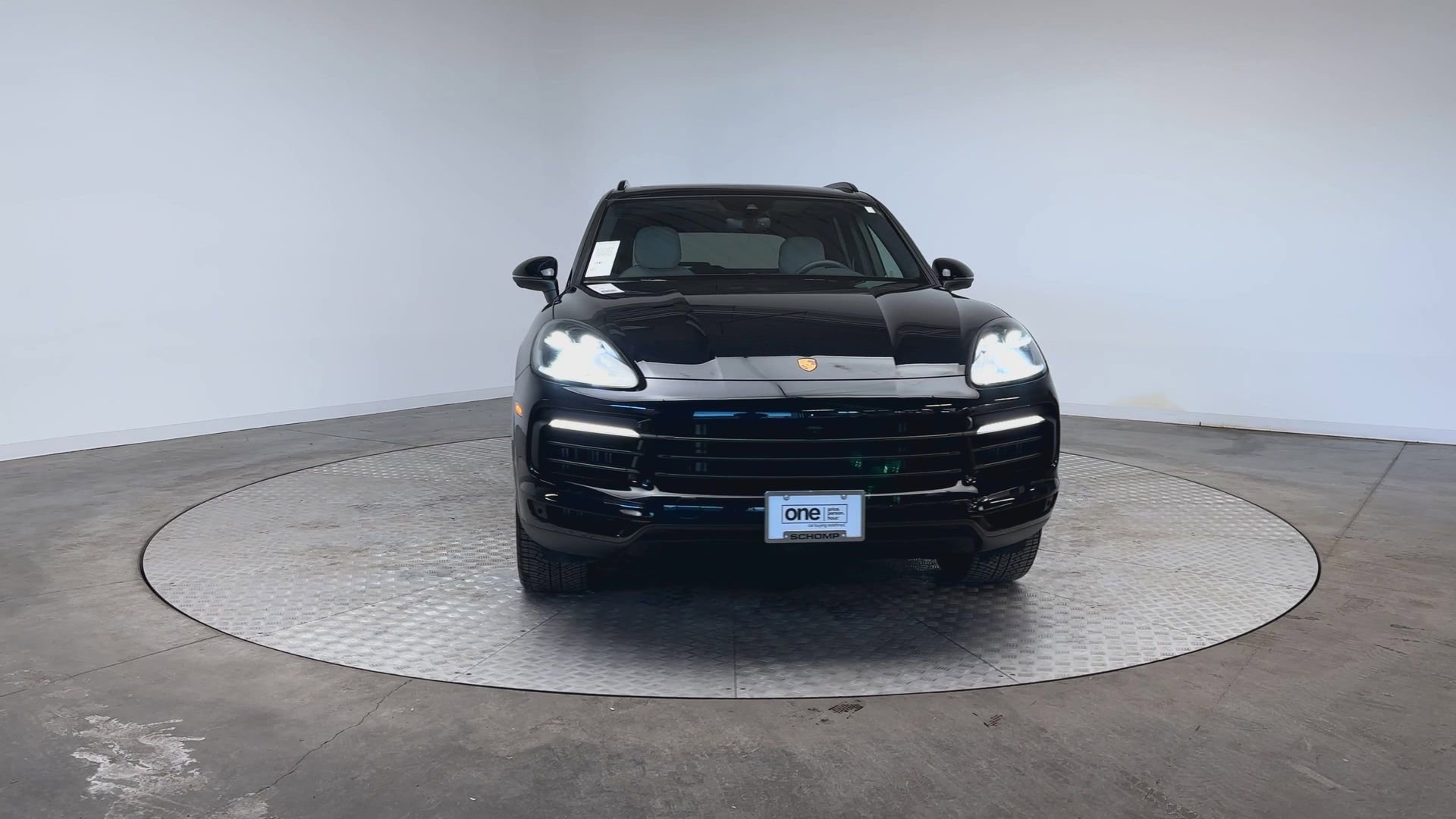 Used 2023 Porsche Cayenne image 3