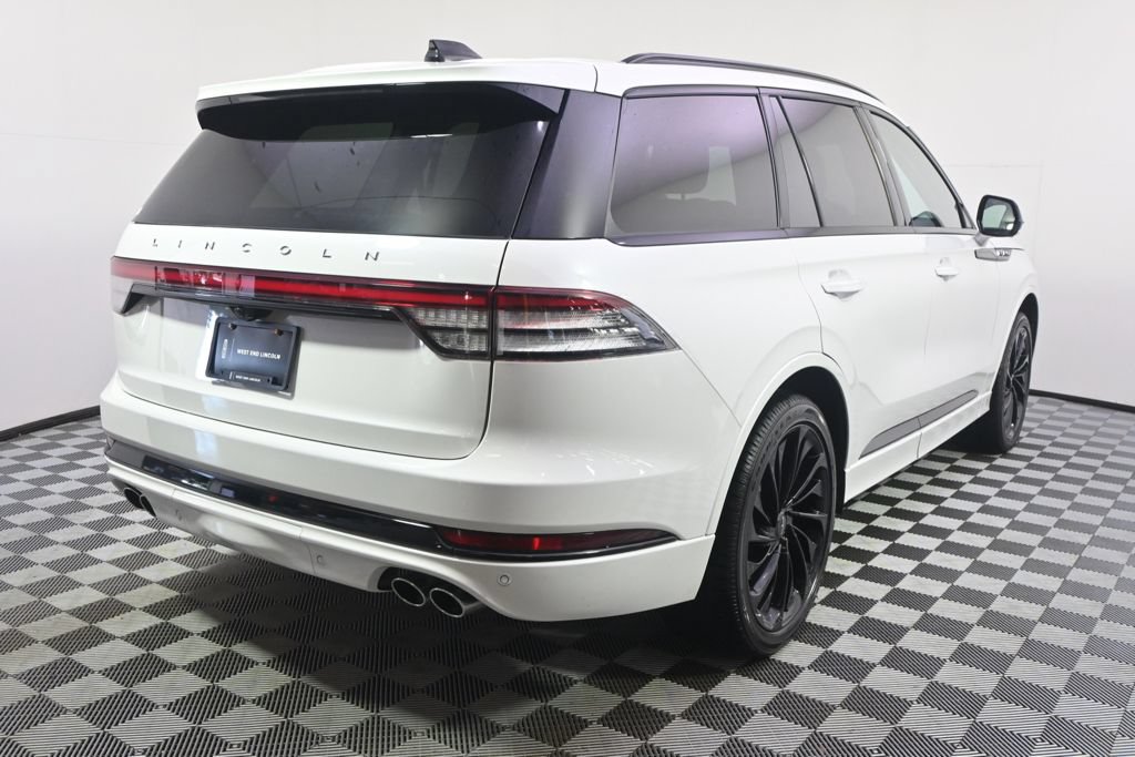 New 2026 Lincoln Aviator Reserve AWD/4WD image 6