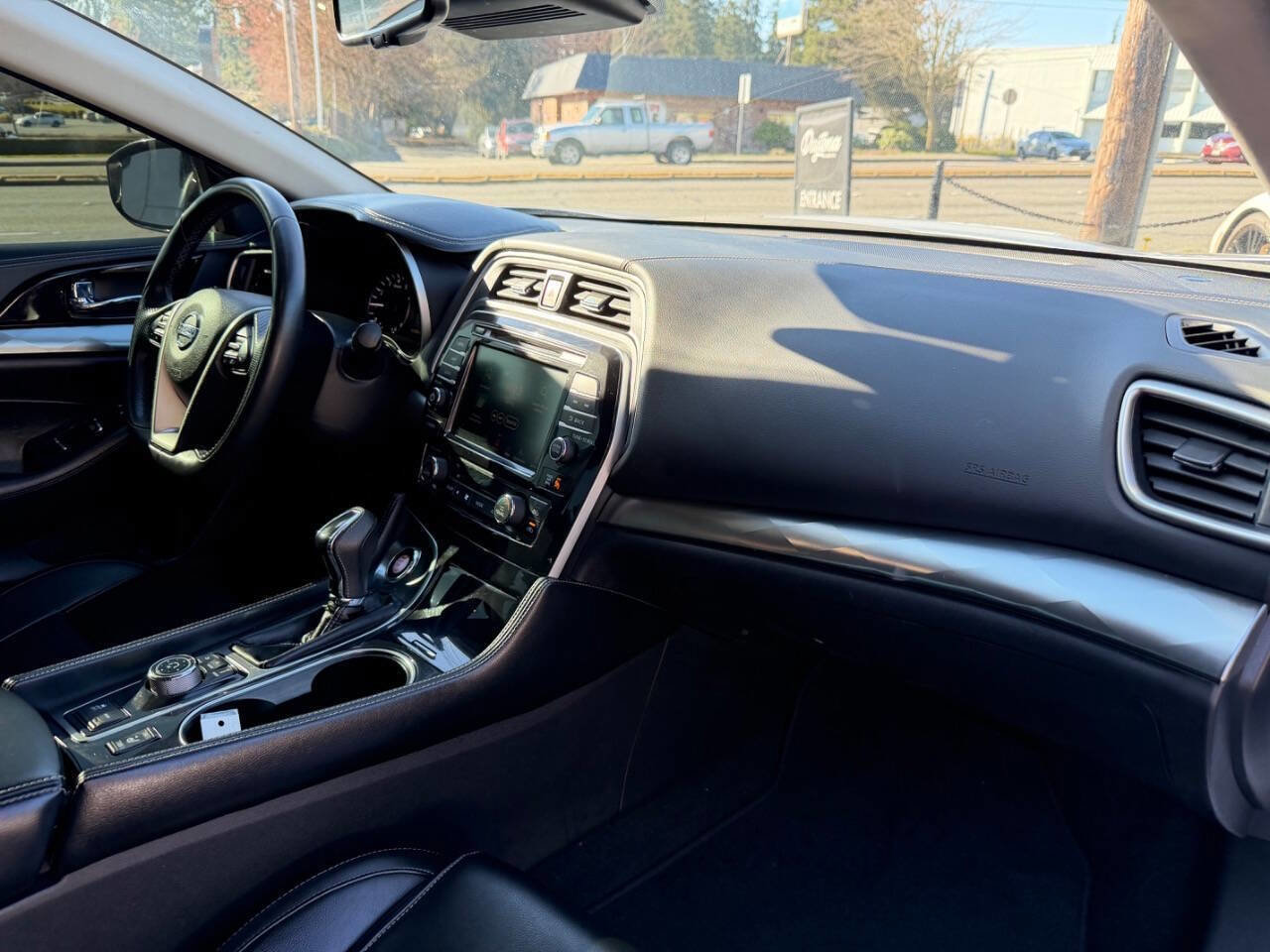 Used 2022 Nissan Maxima SV w/ Floor Mat Group image 18