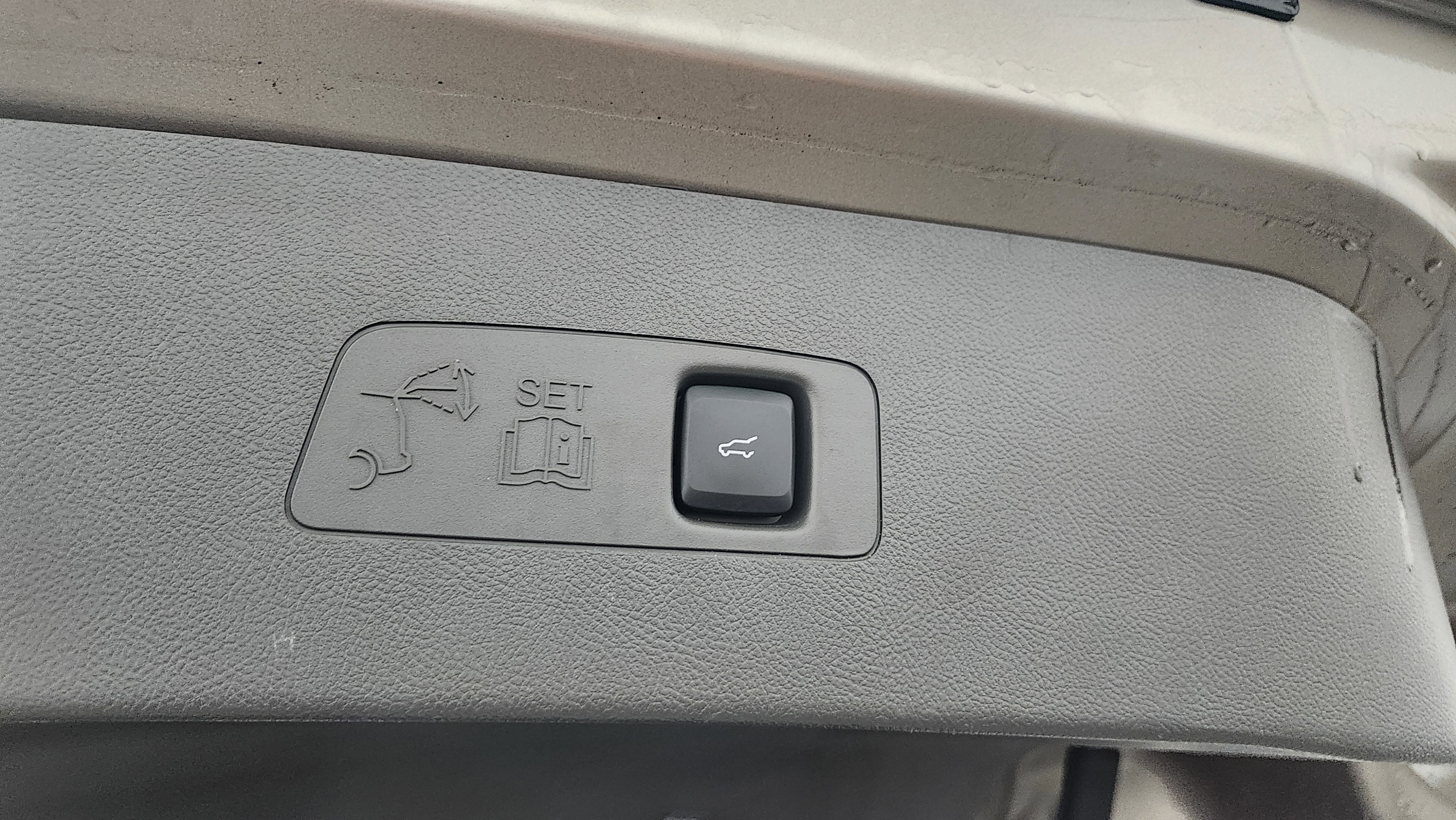 Used 2020 Lincoln Corsair FWD image 24